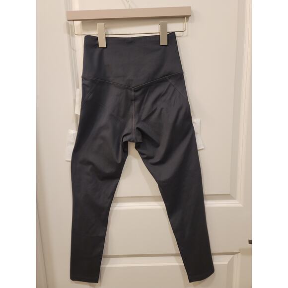 Girlfriend Collective Black Compressive High-Rise Legging - Picture 2 of 8